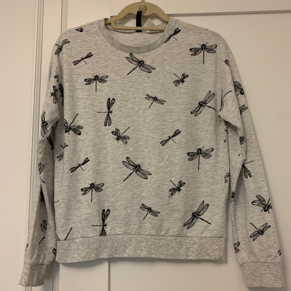 H&M graphic sweatshirt - Picture 2 of 4